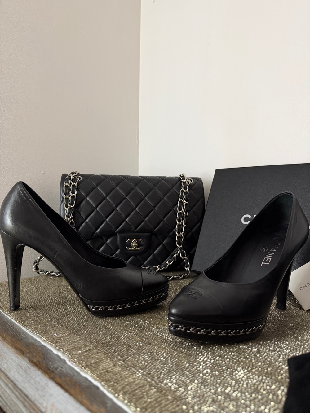 CHANEL Black Quilted Leather Platform Pumps with Chain Trim Size EU 39/8.5